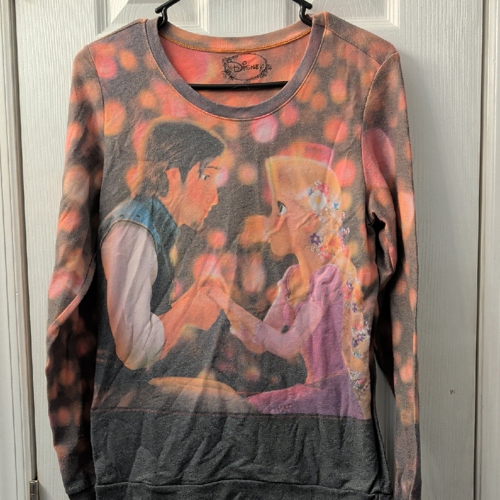 Disney Sweatshirt Tangled Rapunzel Flynn Size M